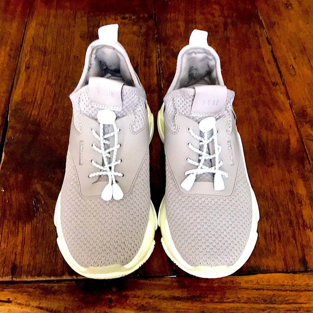 Steve Madden Myles Sneakers Women's Size 8M Like New!